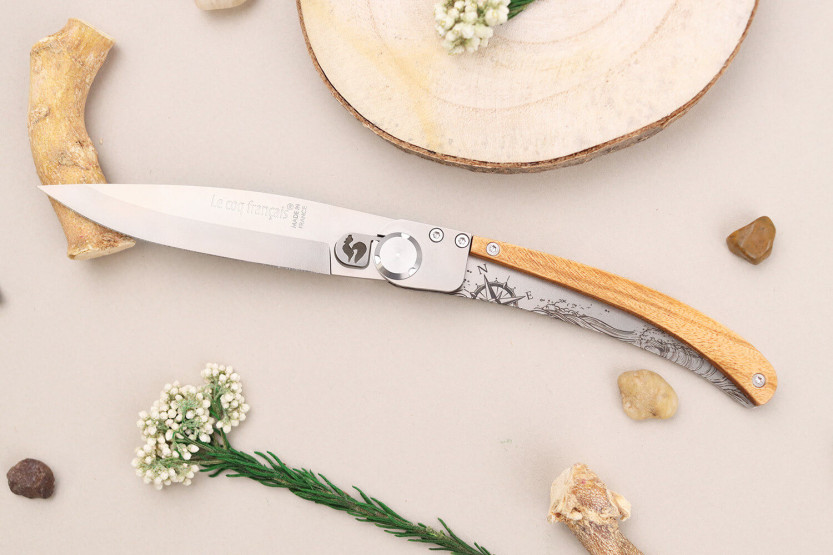 Klappmesser Le Coq Français Nautic handgefertigt Griff aus Olivenholz 11,5cm + Etui