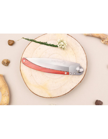 Le Coq Français Tokyo foldekniv Red Heart håndlaget rødt trehåndtak 11,5 cm + etui