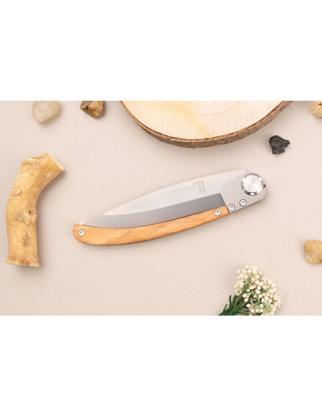 Le Coq Français Chemin de Saint-Jacques foldekniv 11,5 cm med skaft i oliventre + etui
