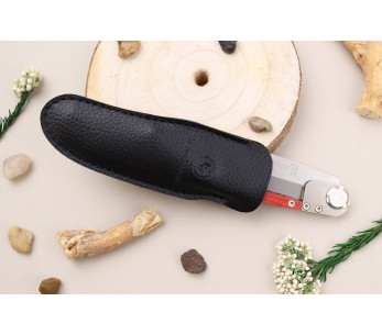 Le Coq Français Notre Dame de Paris coltello pieghevole Red Heart 11,5 cm manico in legno rosso + fodero 2