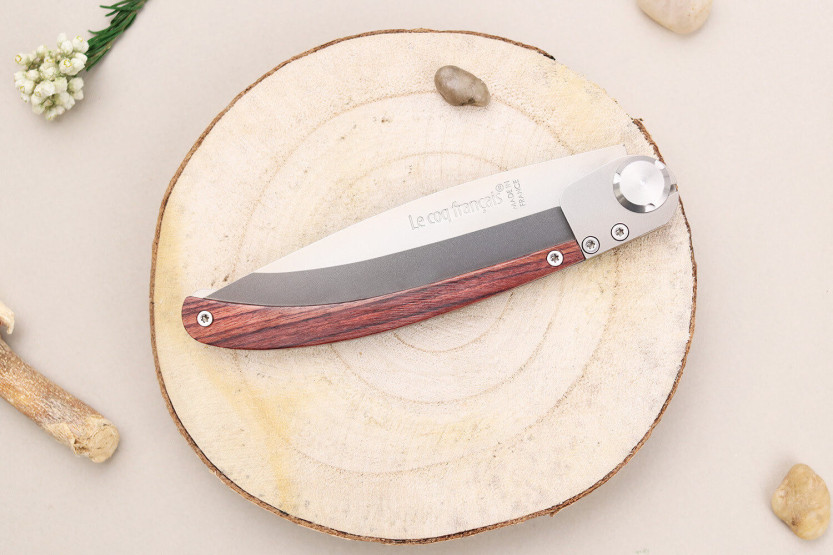 Le Coq Français Charles de Gaulle taittoveitsi 11.5cm violetti puukahva + kotelo