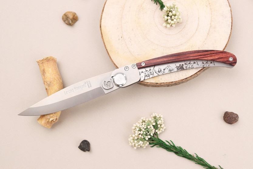 Le Coq Français Vercingétorix vouwmes 11.5cm violet houten handvat + schede