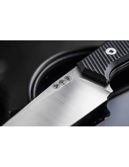 Böker AK1 American Tanto Knife 129504 7,6 cm stålblad sort G10 håndtag + kydex skede