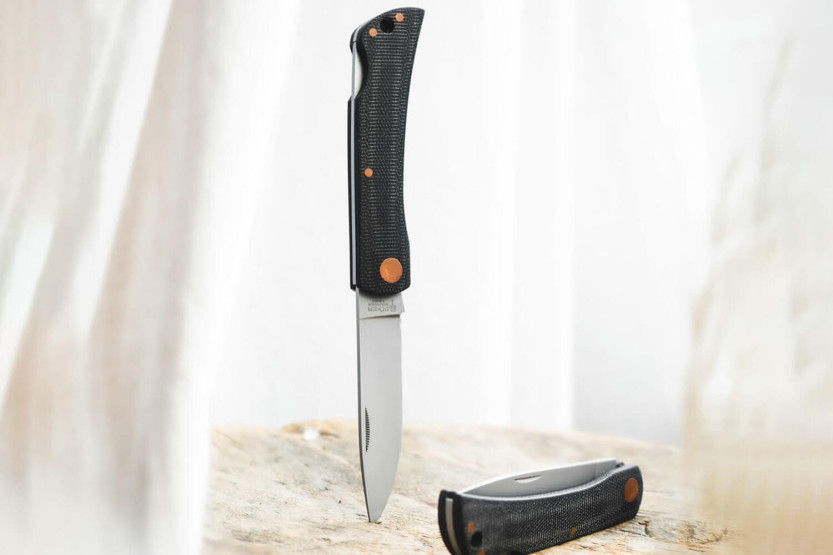 112914 Böker Rangebuster Black Copper coltello pieghevole 9,5 cm manico in micarta nera