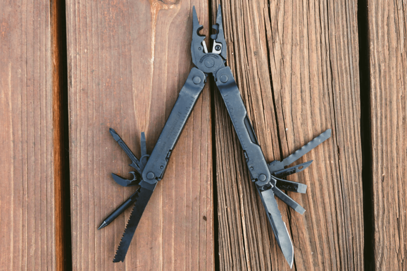 Leatherman Super Tool 300 EOD Black 831369 19 funksjoner + nylonetui