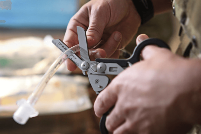 Leatherman Raptor Rescue 831742 6-function multifunction scissors + case