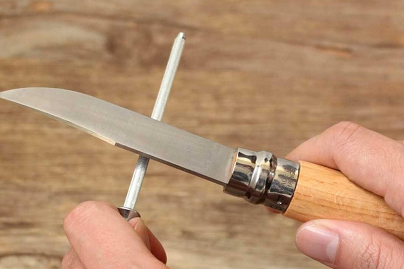 Opinel mini-slipestål med 7,5 cm håndtak i rustfritt stål