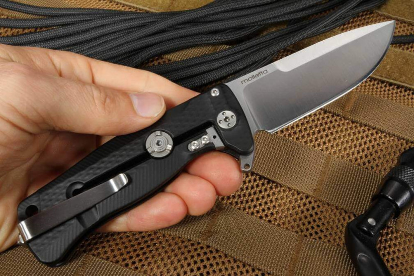 LionSteel SR22 foldekniv 10 cm aluminiumshåndtag med glasbrydende spids