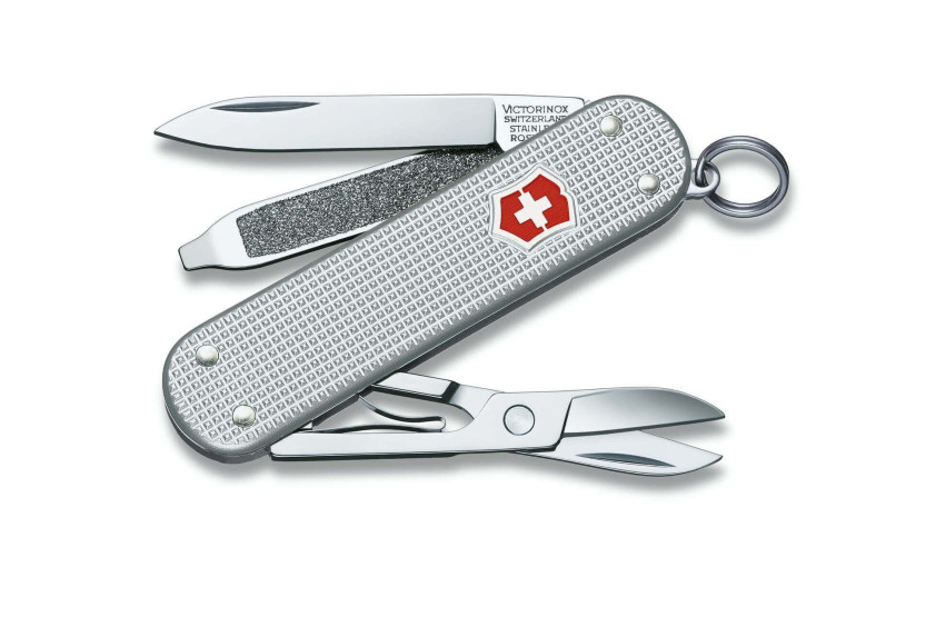 Navaja Suiza Victorinox Classic Alox Plata 58mm 5 funciones