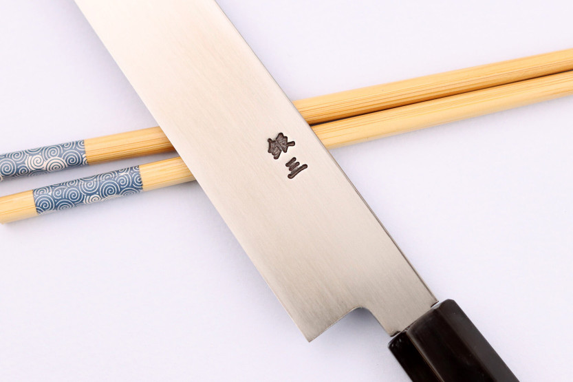 Nakamura Kaishin Ginsan Mirror Faca yanagiba japonesa de 24 cm feita à mão