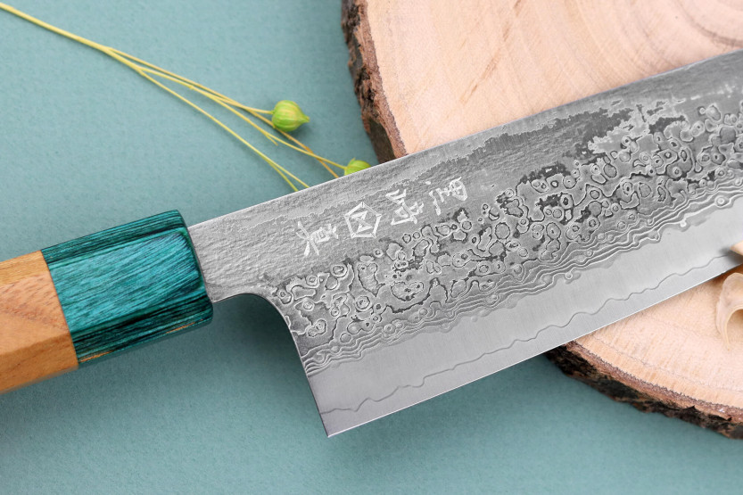 VG10 Makoto Kurosaki Kodama 16,5 cm japansk håndlaget santoku-kniv