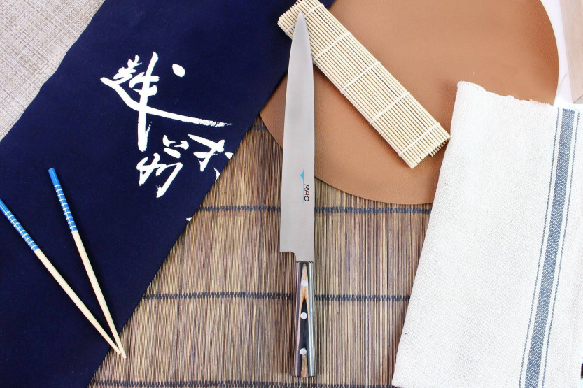 Faca japonesa MAC yanagiba de 30 cm com cabo pakka
