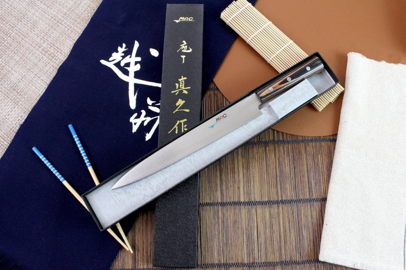 Faca japonesa MAC yanagiba de 27 cm com cabo pakka