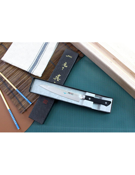 MAC Professional Japanese utility knife 15.5cm