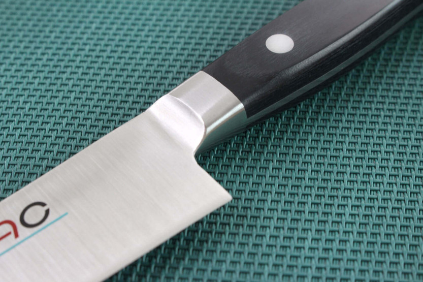 Japanisches Universalmesser MAC Professional 15.5cm