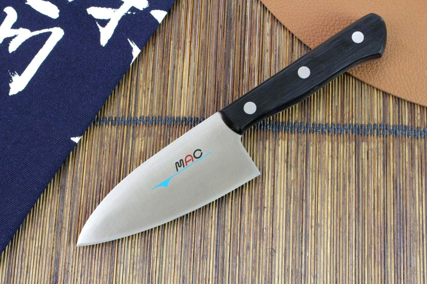 MAC deba knife