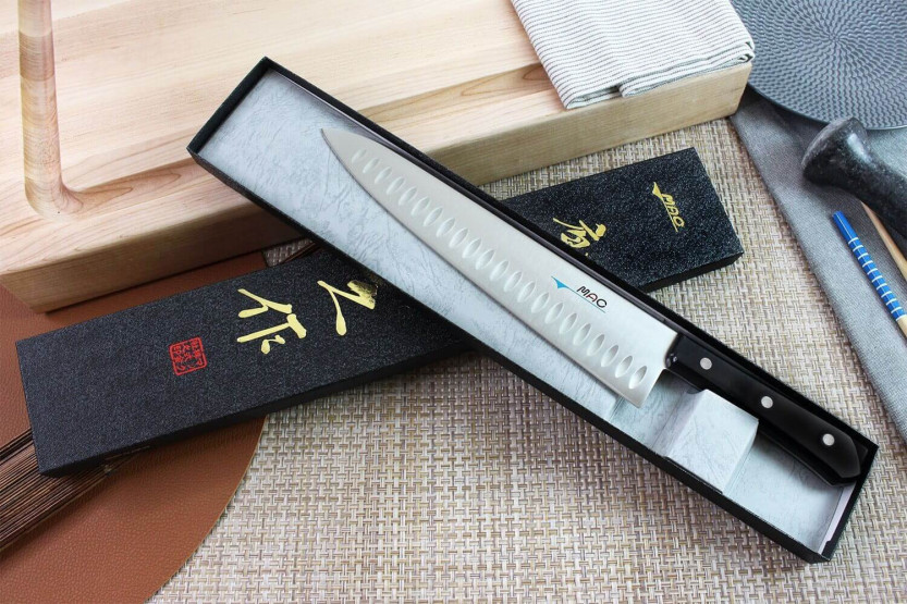 MAC Chef japansk kockkniv 25,5 cm blad med bikakestruktur