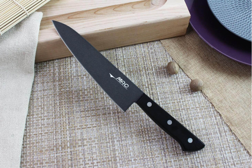 Faca de chef japonesa MAC preta de 18 cm