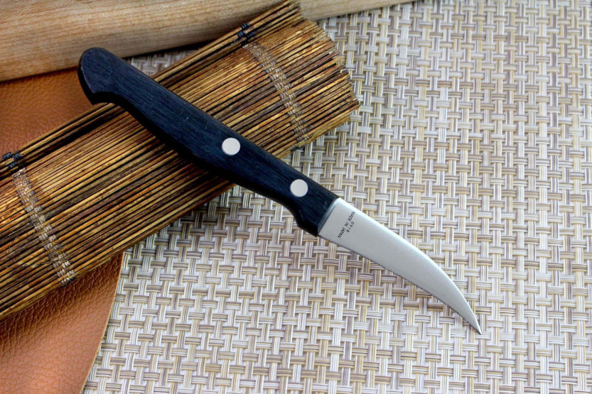 MAC Chef Japanese bird's beak knife 6.5cm