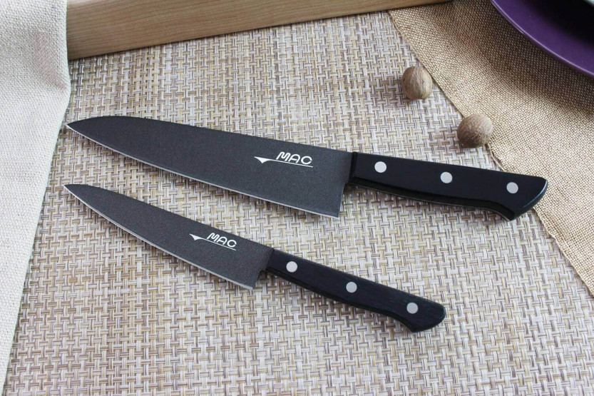Set of 2 MAC Black Universal + Chef 18cm Japanese knives