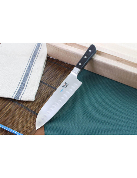 MAC Professional Coltello santoku giapponese da 17 cm con design a nido d'ape