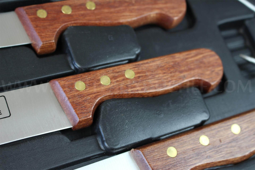 Koffer met 7 messen en accessoires voor slagers en jagers Pradel Excellence