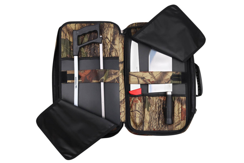 Fischer hunting case 10 knives and accessories