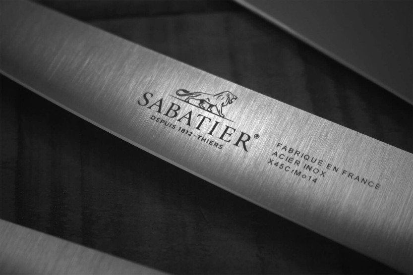 Estuche exclusivo 4 cuchillos + 1 chaira Sabatier Chef Producción francesa