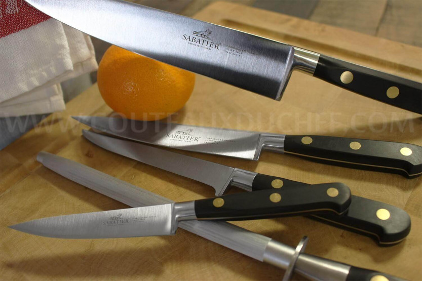 Koffer mit 4 Messern + 1 Wetzstahl Sabatier Chef französische Herstellung