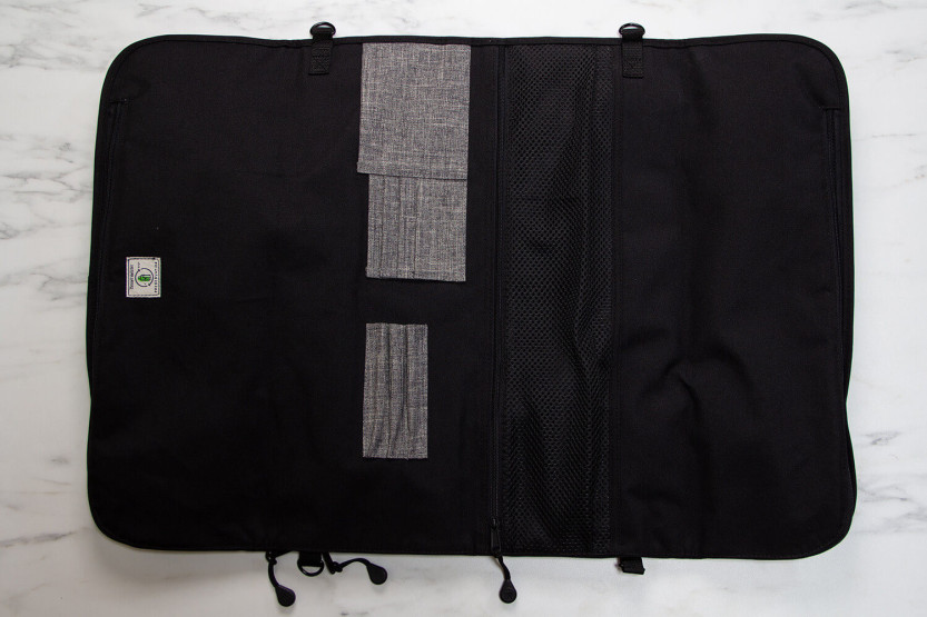 Schwarze leere Messermeister Preservation Tasche mit 12 Fächern aus recyceltem Kunststoff