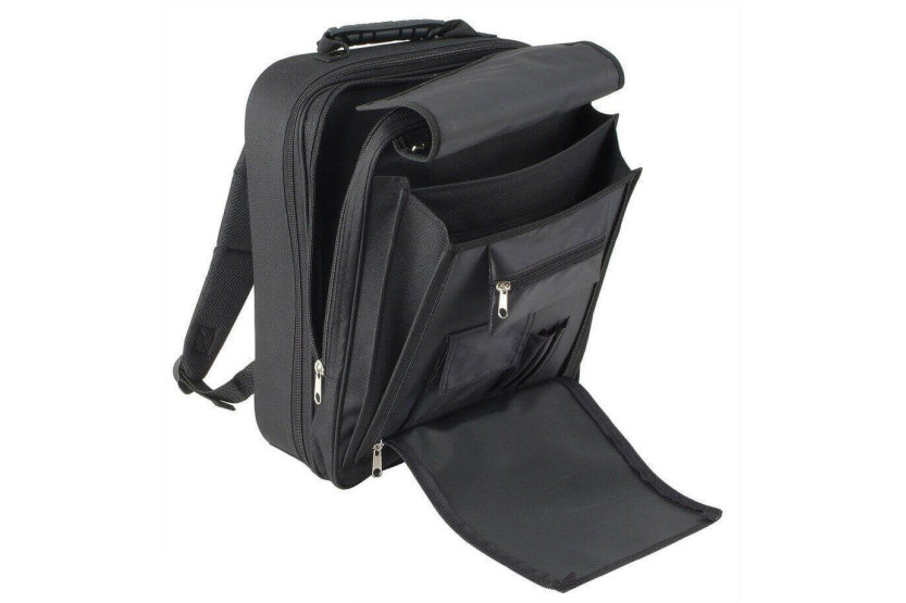 Mochila de hotel vacía para cuchillos y utensilios de cocina
