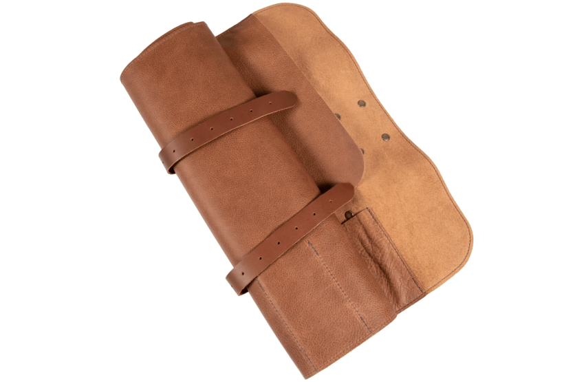 Arcos 10-place handcrafted leather pencil case