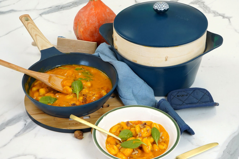 The Incredible Cookut keramische koekenpan met antiaanbaklaag voor bosbessen