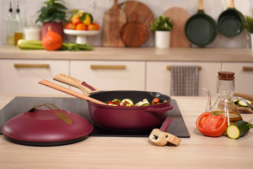 Cookut La Fabuleuse 8-in-1 rubiininpunainen tarttumaton paistinpannu