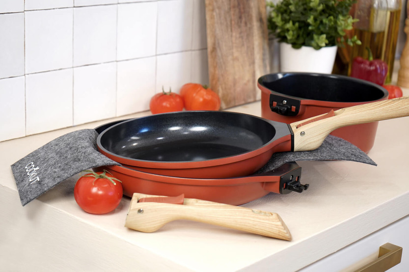 L'Incroyable Kit Cookut 2 Pfannen und 1 Topf mit abnehmbarem Griff - Leidenschaft