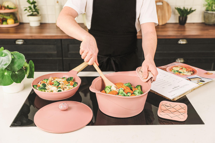 Livro Cookut Les recettes bien être de l'Incroyable Cocotte