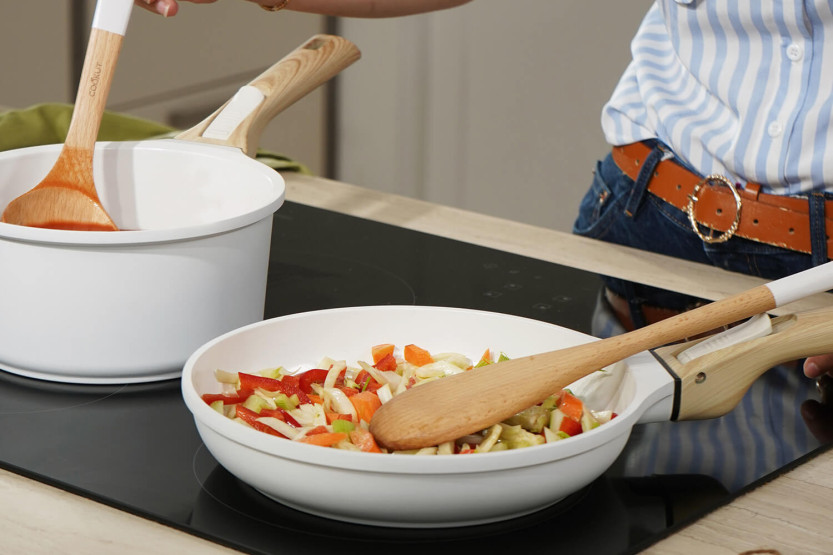The Incredible Cookut Mango extraíble para sartén y cacerola