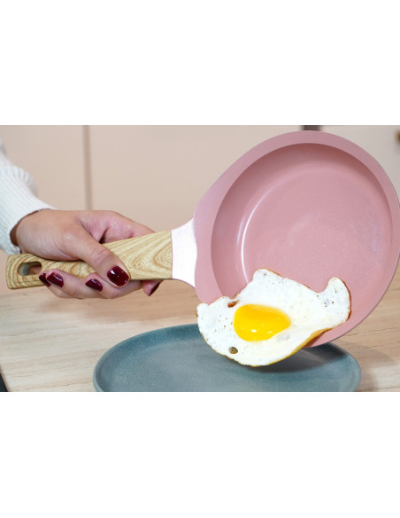 The Incredible Cookut marshmallow ceramic non-stick pan