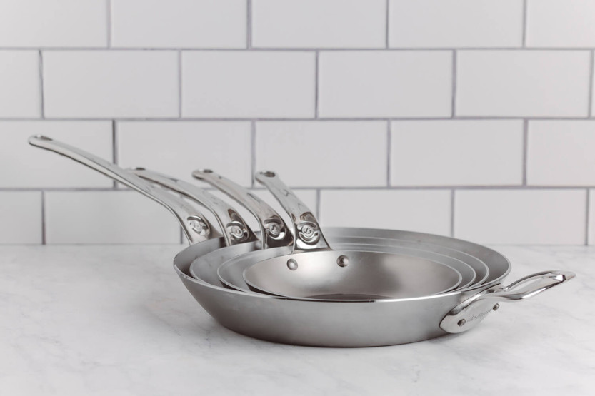 De Bu yer Mineral B Pro 20cm round steel frying pan with cast stainless steel handle