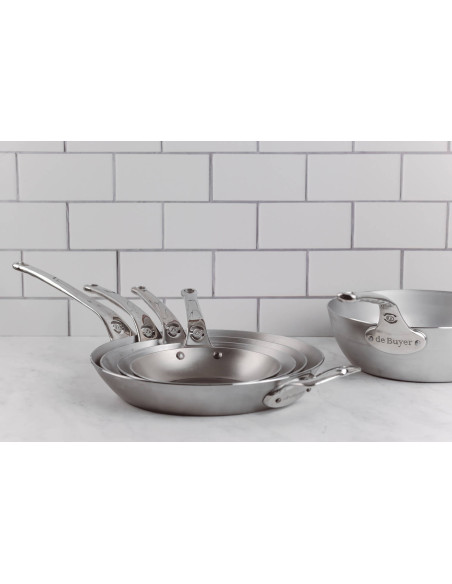 Padella rotonda in acciaio De Buyer Mineral B Pro 32 cm, manico in acciaio inox fuso e manico da banco