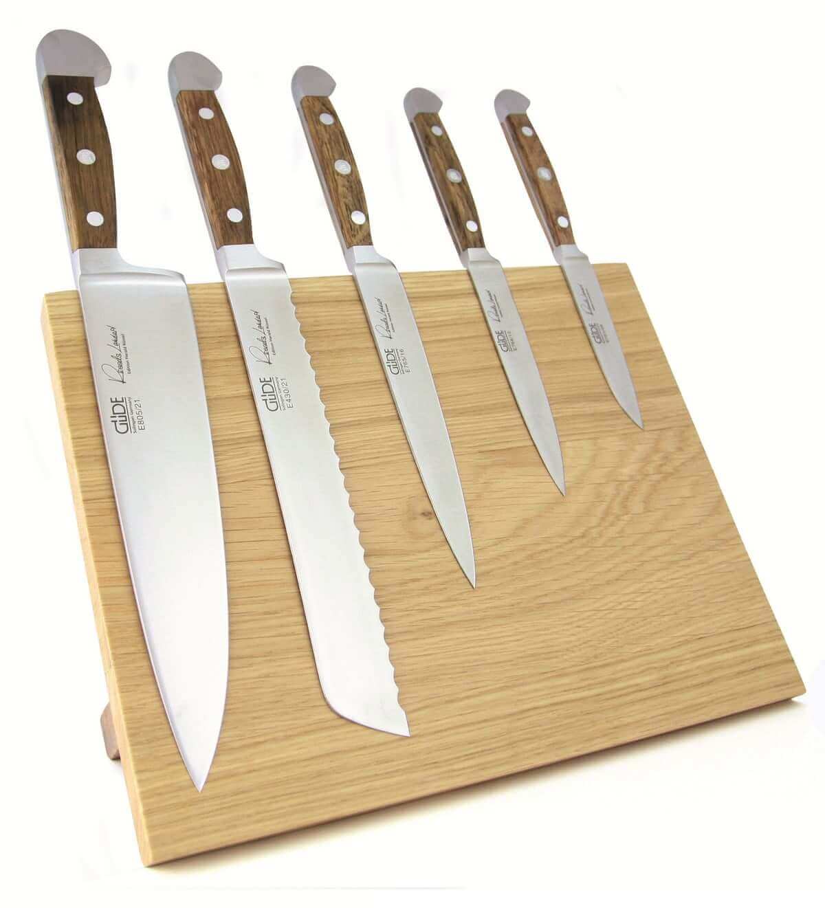Découvrez nos blocs couteaux magnétiques grâce aux Découpeurs ! Découvrez nos blocs de couteaux magnétiques sur notre site knifeleader.eu. Nous vous donnons des conseils pour bien choisir !